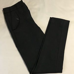 Black skinny pants